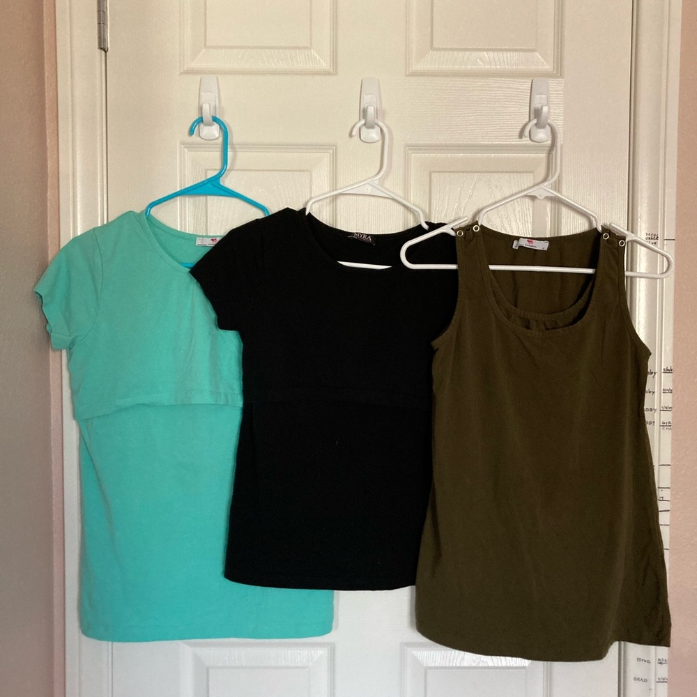 Nursing top size small BUNDLE OF 3